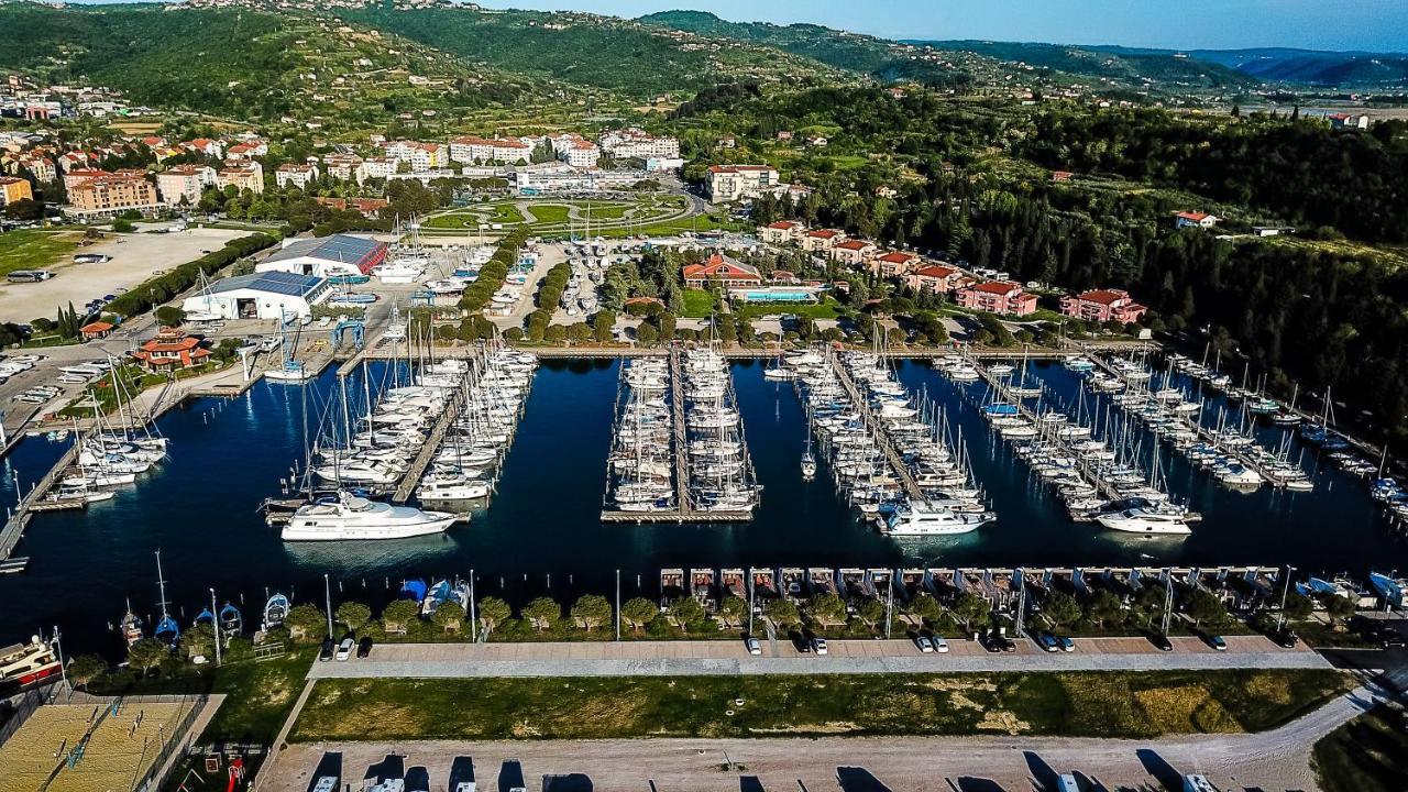 Floating House Bravia Hotel Portoroz Exterior photo