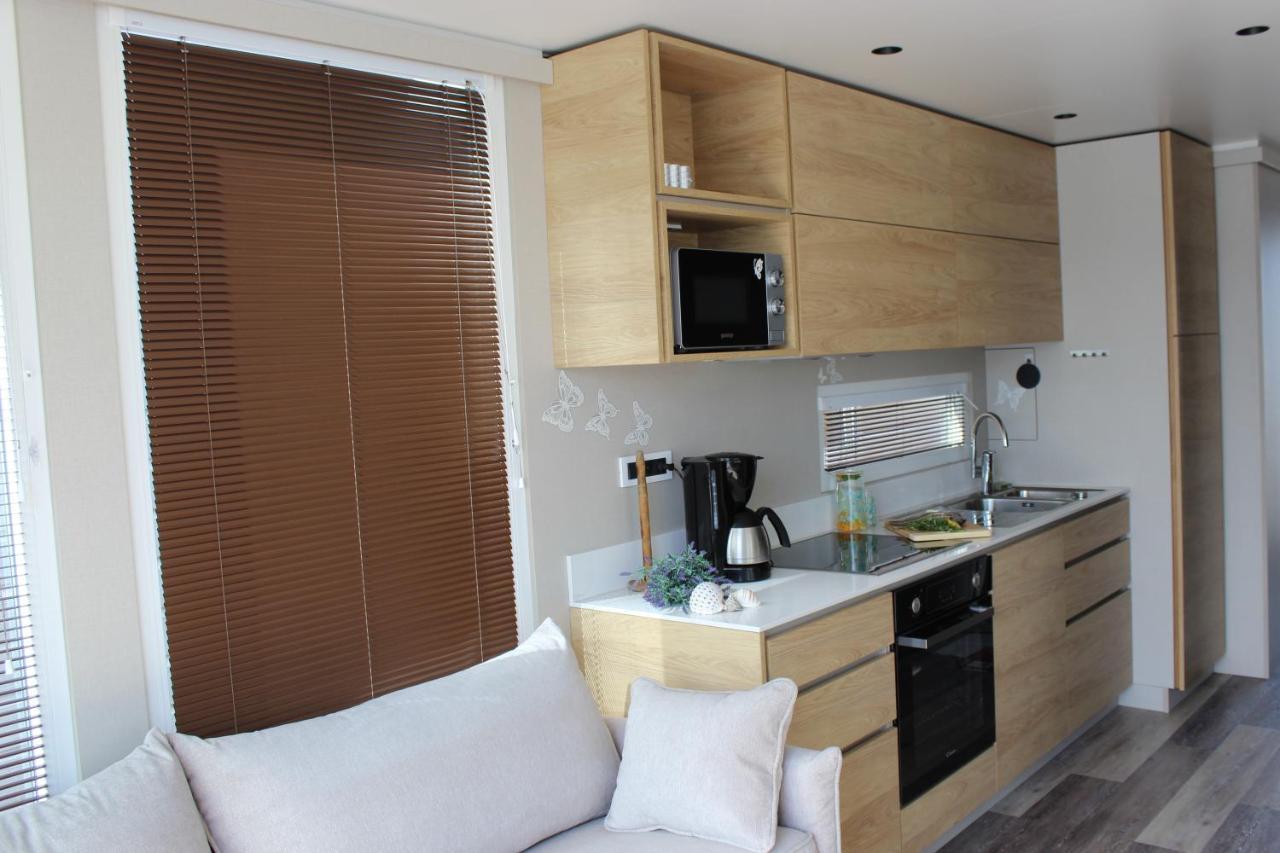 Floating House Bravia Hotel Portoroz Exterior photo